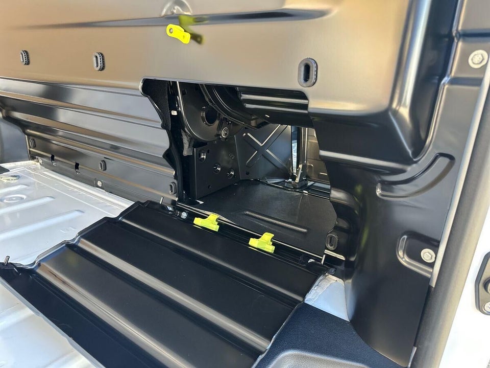 Peugeot e-Expert 75 L3 Premium Van