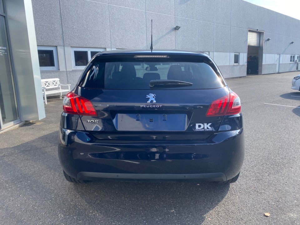 Peugeot 308 1,5 BlueHDi 130 Style 5d