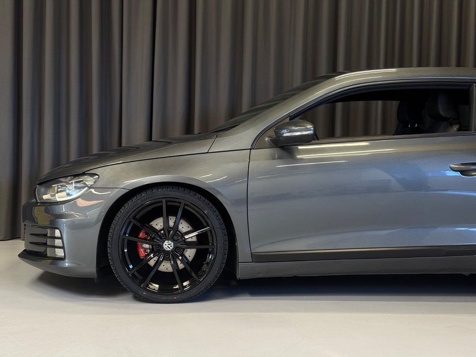 VW Scirocco 2,0 TSi 180 DSG BMT 3d