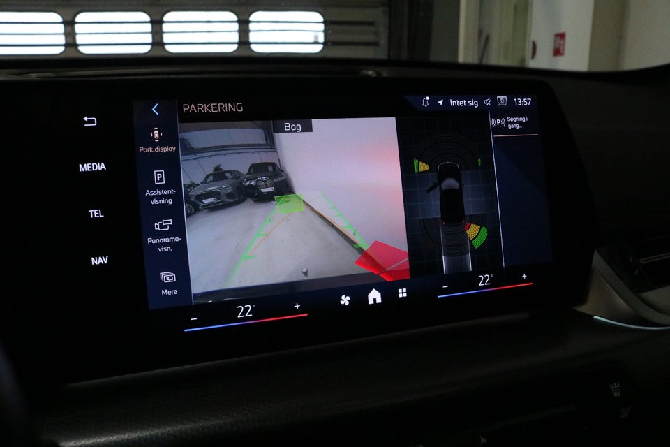 BMW iX1 eDrive20 M-Sport 5d