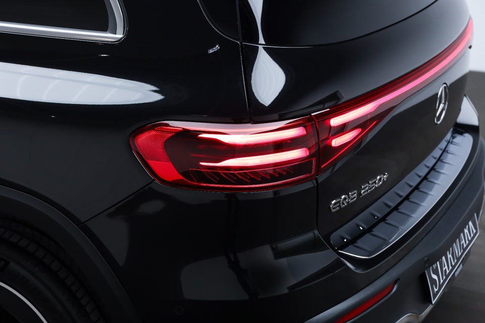 Mercedes EQB250+ AMG Premium 5d