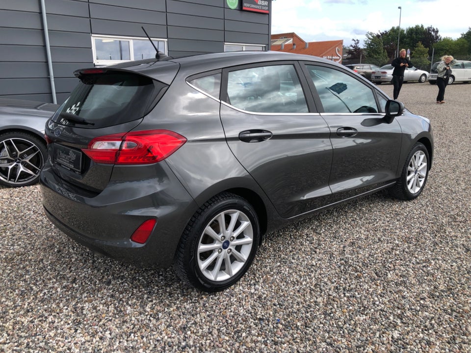 Ford Fiesta 1,0 EcoBoost Titanium 5d