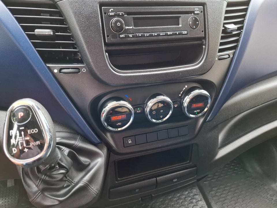 Iveco Daily 2,3 35S16 Alukasse m/lift AG8 2d