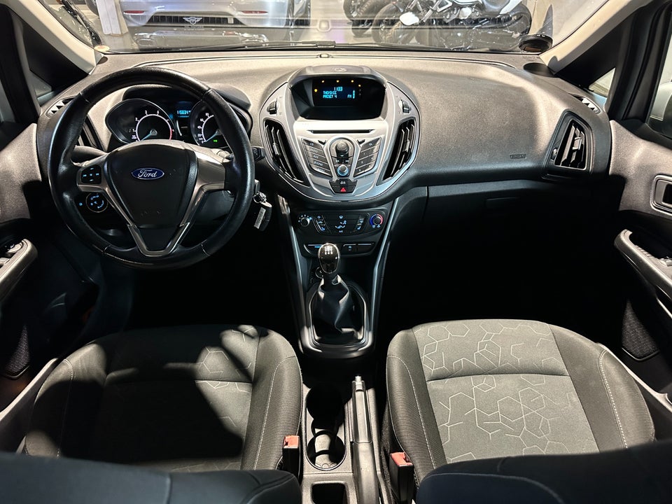 Ford B-MAX 1,0 SCTi 100 Titanium 5d
