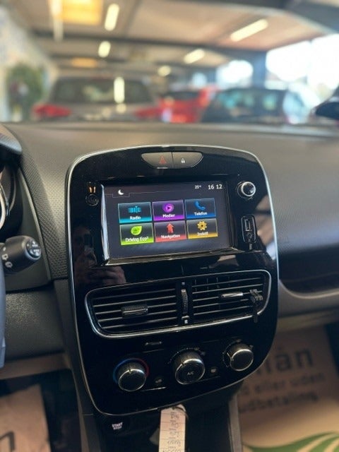 Renault Clio IV 0,9 TCe 90 Zen Sport Tourer 5d