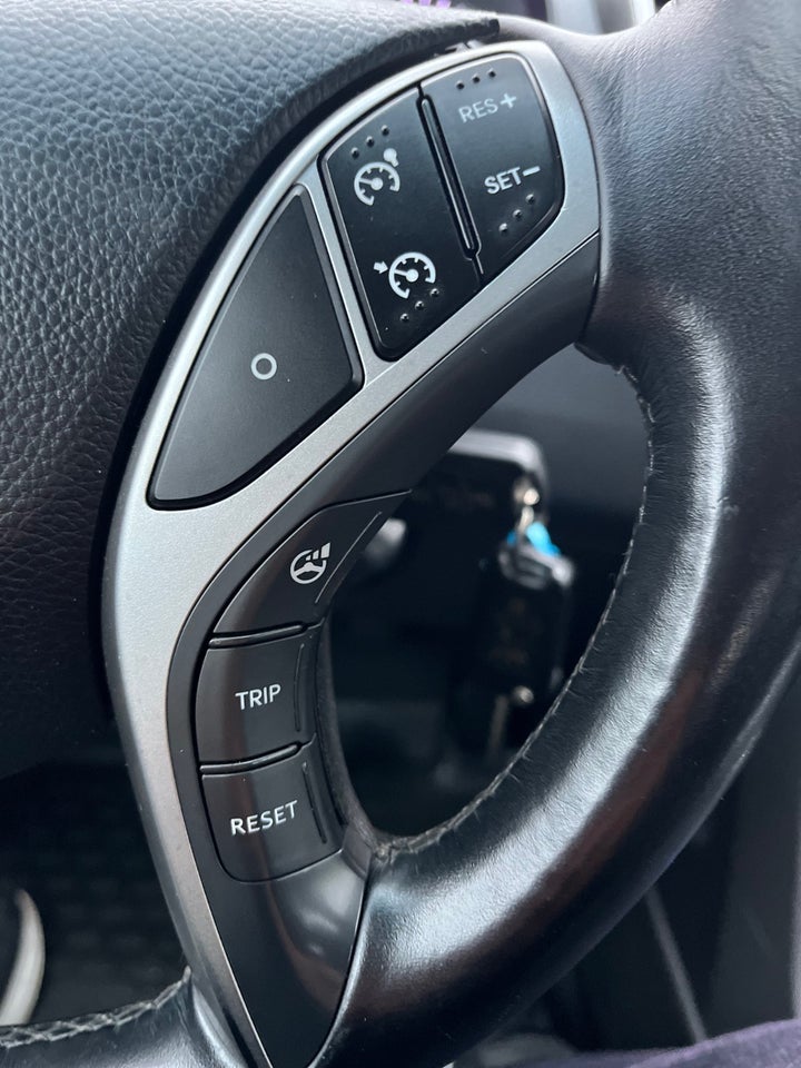 Hyundai i30 1,6 GDi Style Eco 5d