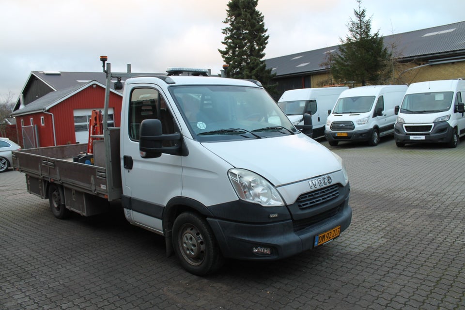 Iveco Daily 3,0 35S21 4200mm Lad 2d