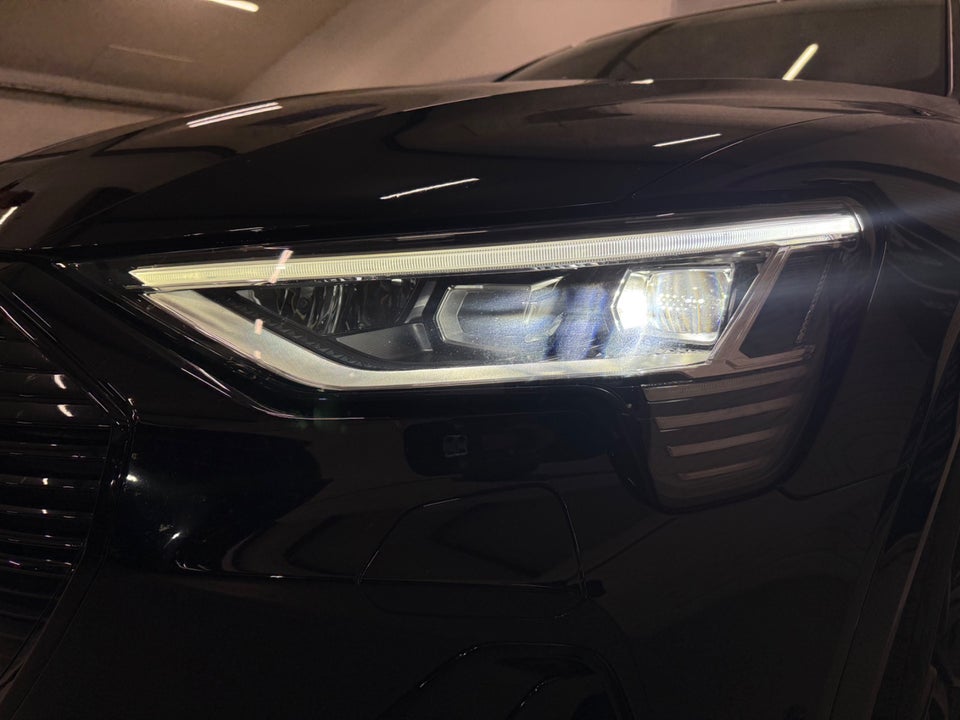 Audi e-tron 50 S-line Prestige quattro 5d