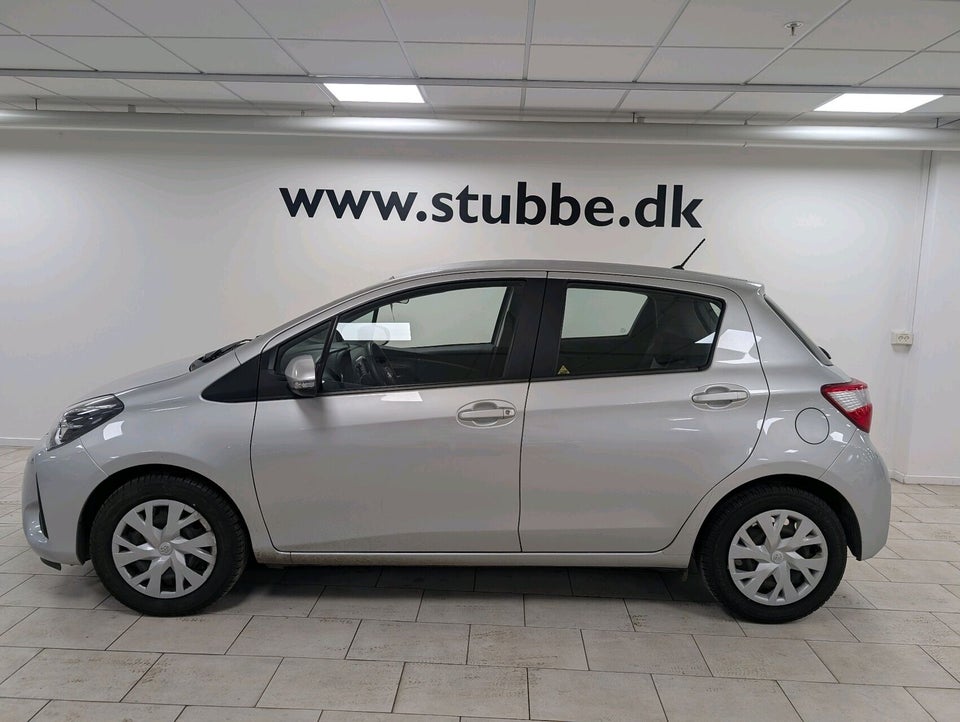 Toyota Yaris 1,0 VVT-i T2 5d