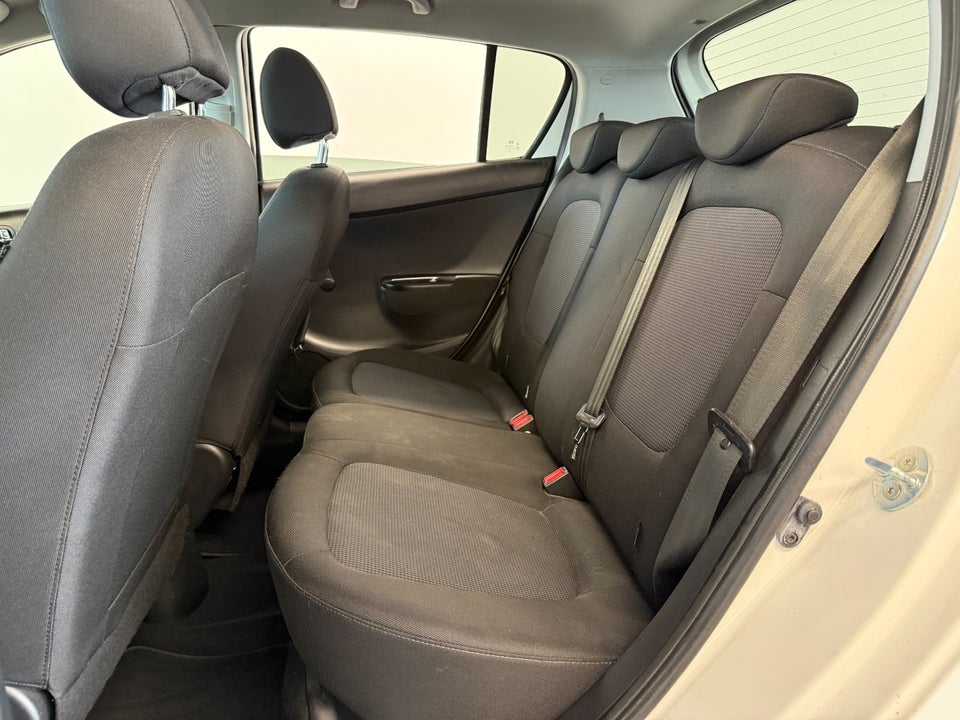 Hyundai i20 1,25 Classic XTR 5d