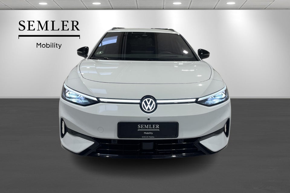 VW ID.7 77 Style+ Tourer 5d