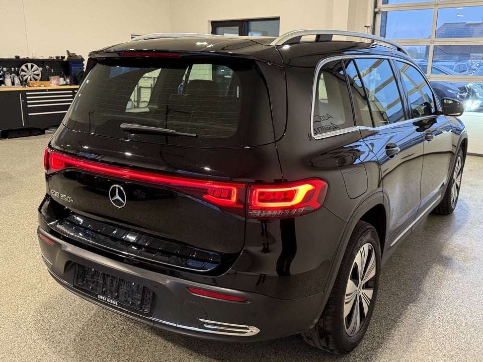 Mercedes EQB250+ Progressive 7prs 5d