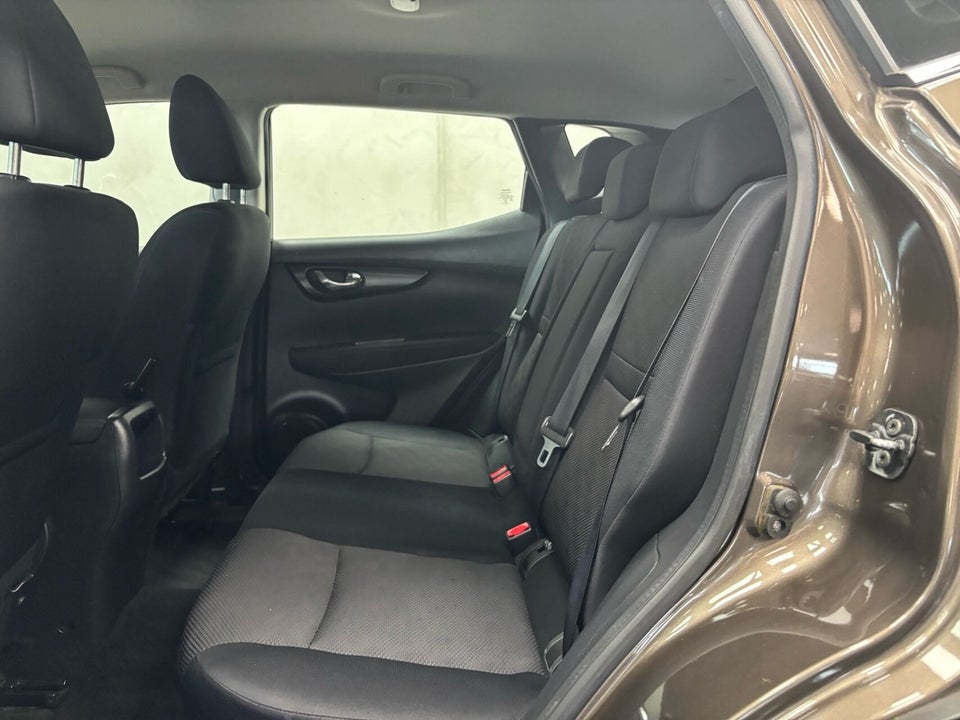 Nissan Qashqai 1,2 Dig-T 115 Acenta 5d