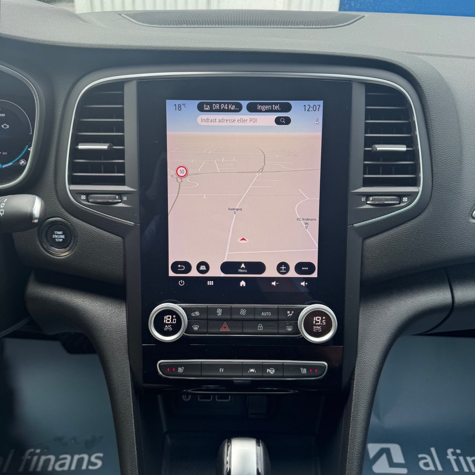 Renault Megane IV 1,6 E-Tech Intens 5d