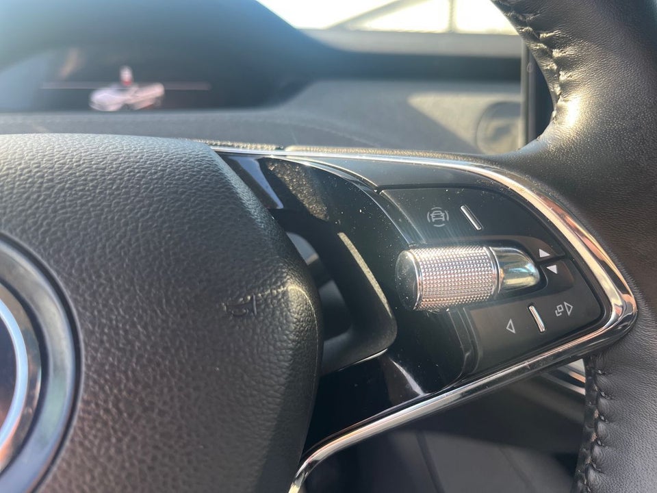 Skoda Enyaq 60 iV Loft 5d