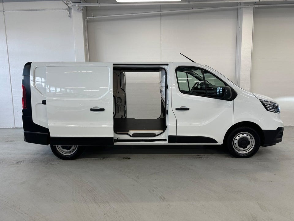 Renault Trafic 2,0 dCi 130 L2H1 Tekno