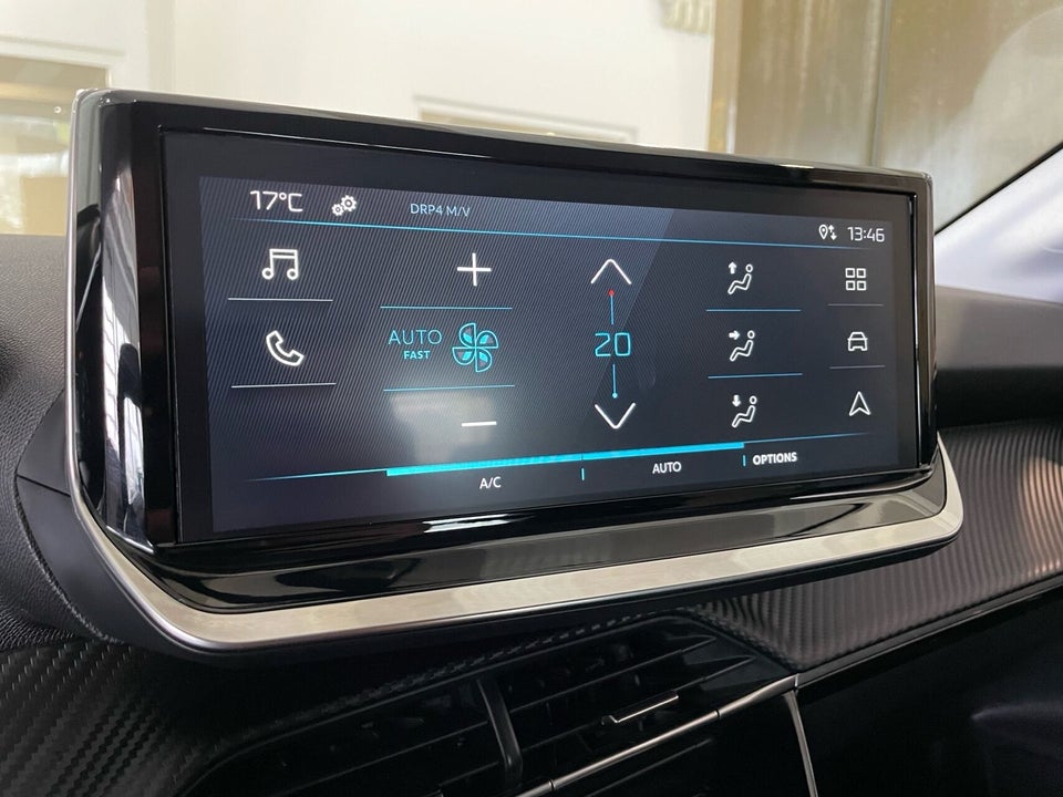 Peugeot e-208 50 Style 5d