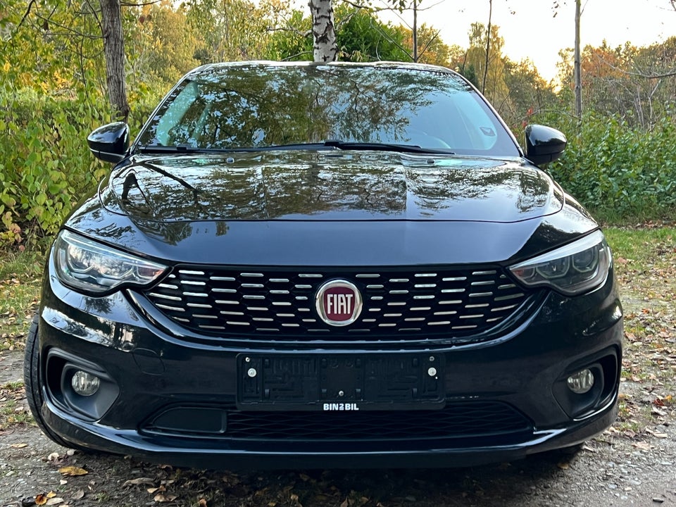 Fiat Tipo 1,4 16V Easy 5d