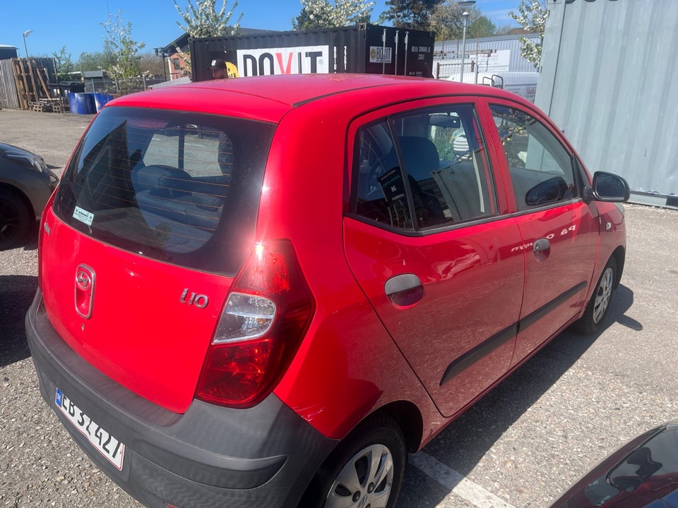 Hyundai i10 1,1 Base 5d