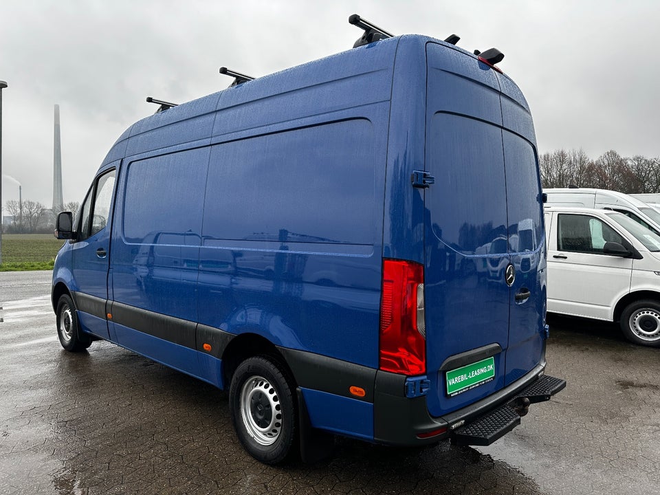 Mercedes Sprinter 319 3,0 CDi A2 Kassevogn aut. RWD