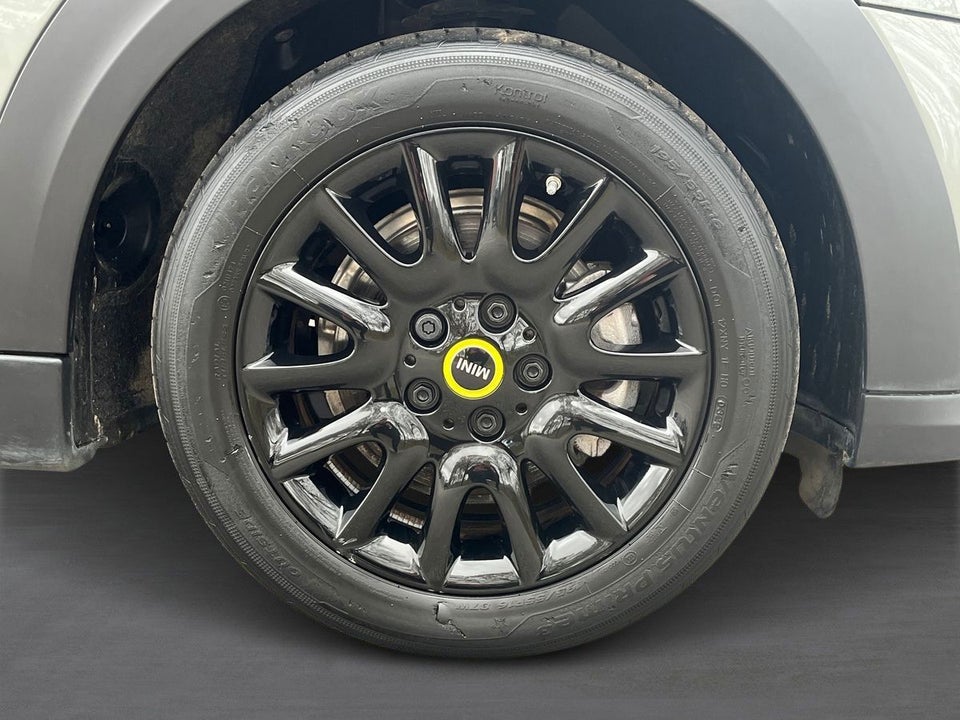 MINI Cooper SE Camden Edition 3d