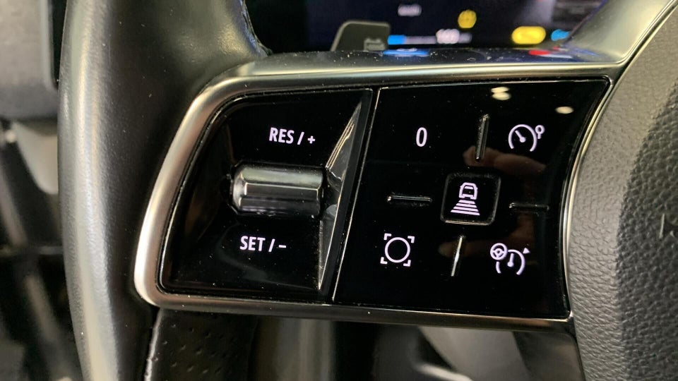 Renault Megane E-Tech 60 Techno 5d