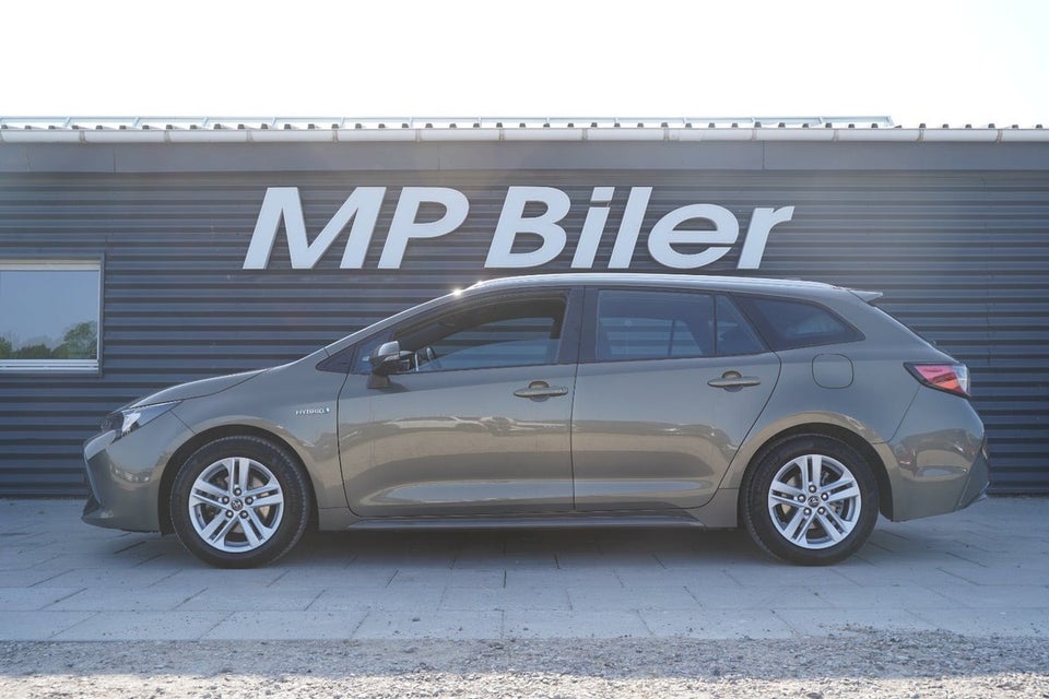 Toyota Corolla 1,8 Hybrid H3 Smart Touring Sports MDS 5d
