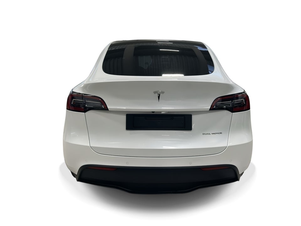 Tesla Model Y Long Range AWD 5d