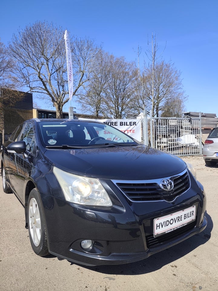 Toyota Avensis 1,8 VVT-i T2 stc. 5d