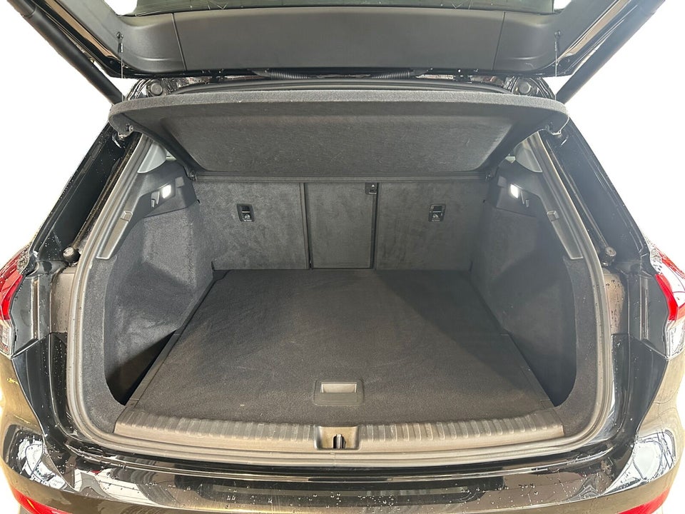 Audi Q4 e-tron 50 Attitude quattro 5d