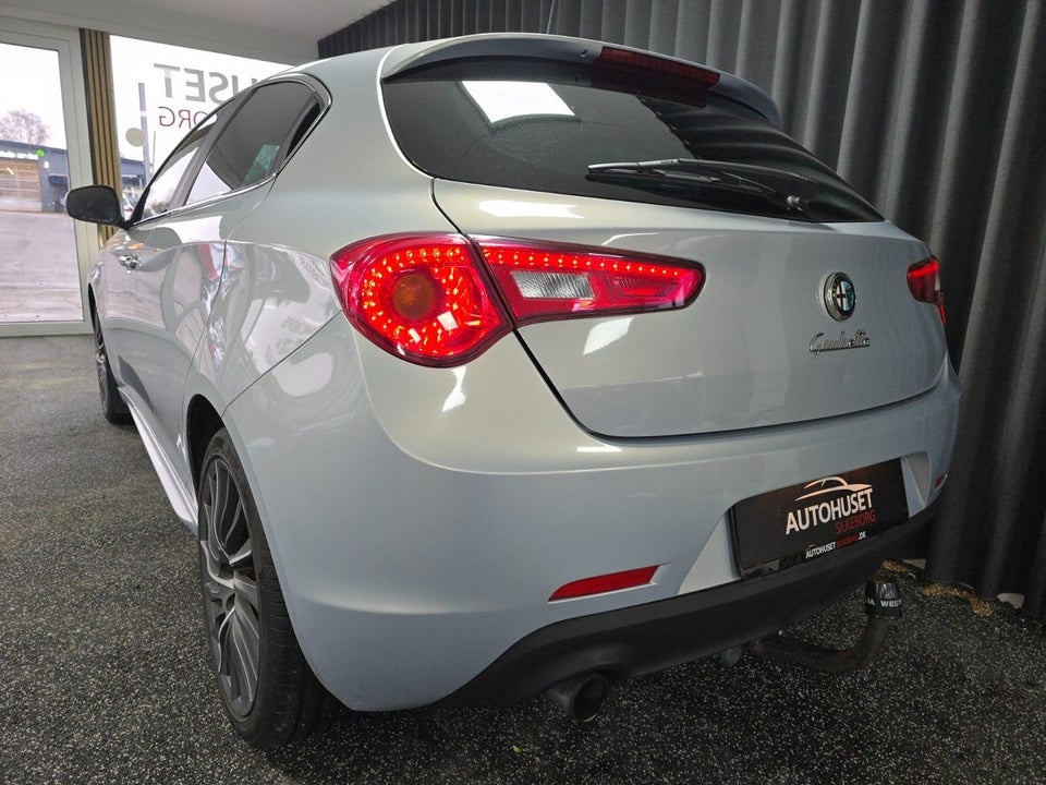 Alfa Romeo Giulietta 1,4 M-Air 170 Sportiva 5d