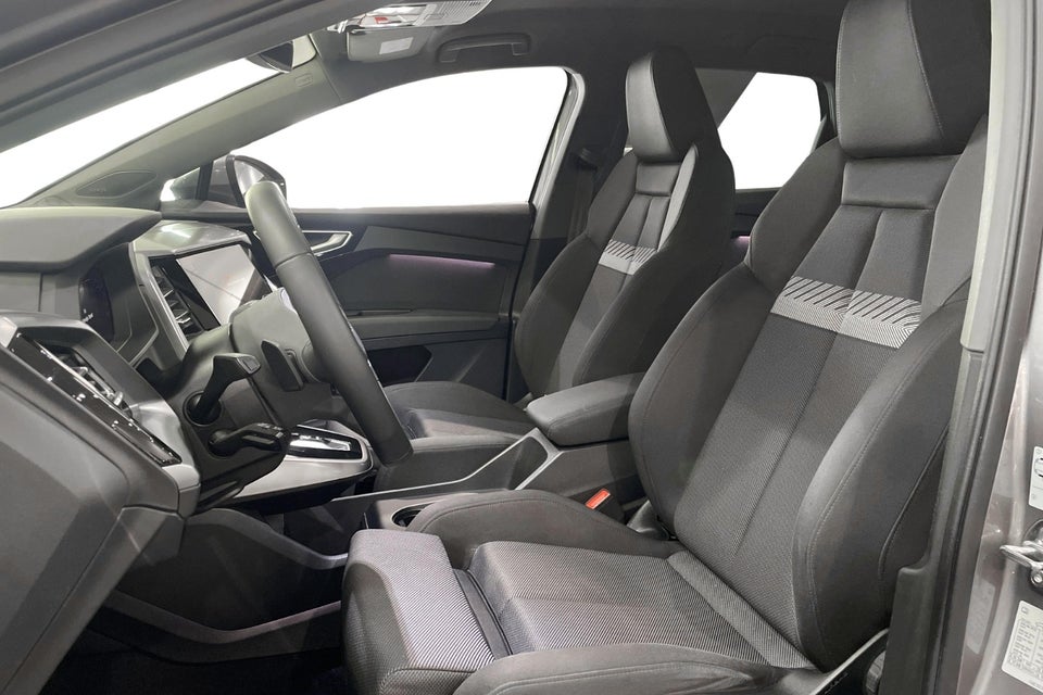 Audi Q4 e-tron 40 Attitude S-line 5d