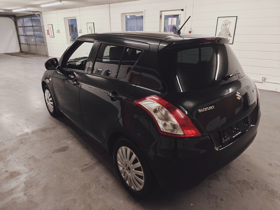 Suzuki Swift 1,2 Dualjet Action 5d