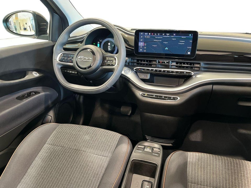 Fiat 500e 42 Icon Cabrio 2d