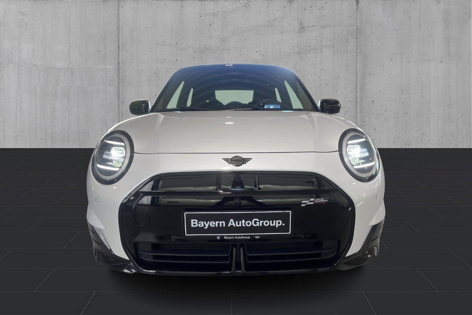 MINI Cooper SE JCW Trim XL 3d