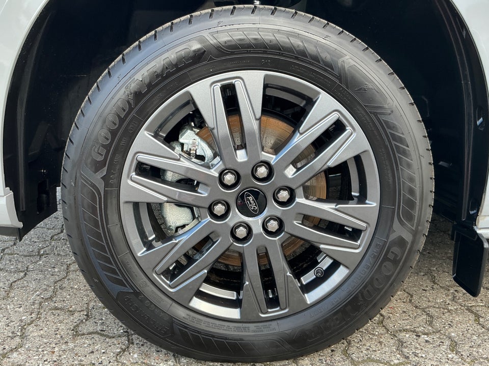 Ford E-Transit Custom 340L 64 Limited