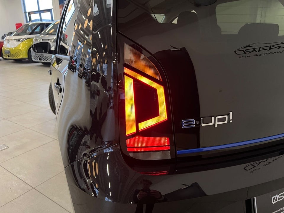 VW e-Up! Move Up! 5d