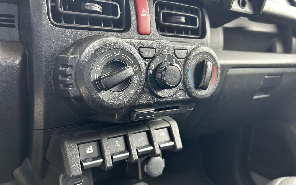 Suzuki Jimny 1,5 Touch AllGrip Van 3d