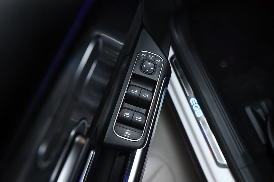 Mercedes EQB250+ AMG Premium 5d