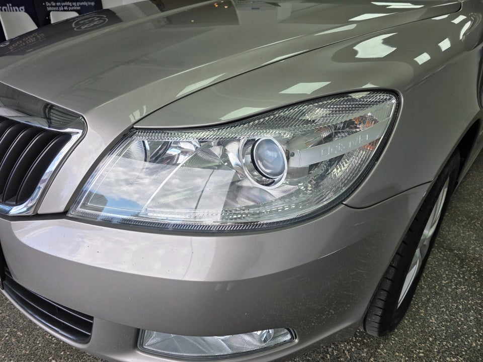 Skoda Octavia 1,2 TSi 105 Ambiente Combi 5d