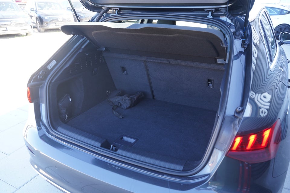 Audi A3 40 TFSi e Sport Sportback S-tr. 5d
