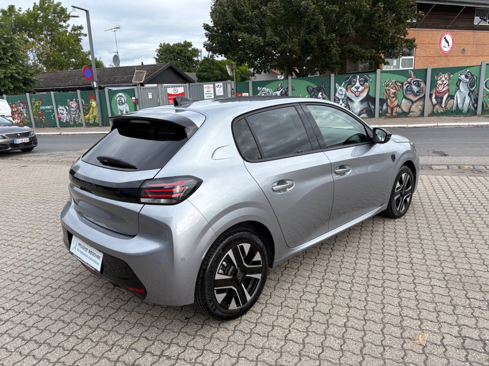 Peugeot 208 1,2 PureTech 100 Allure+ 5d