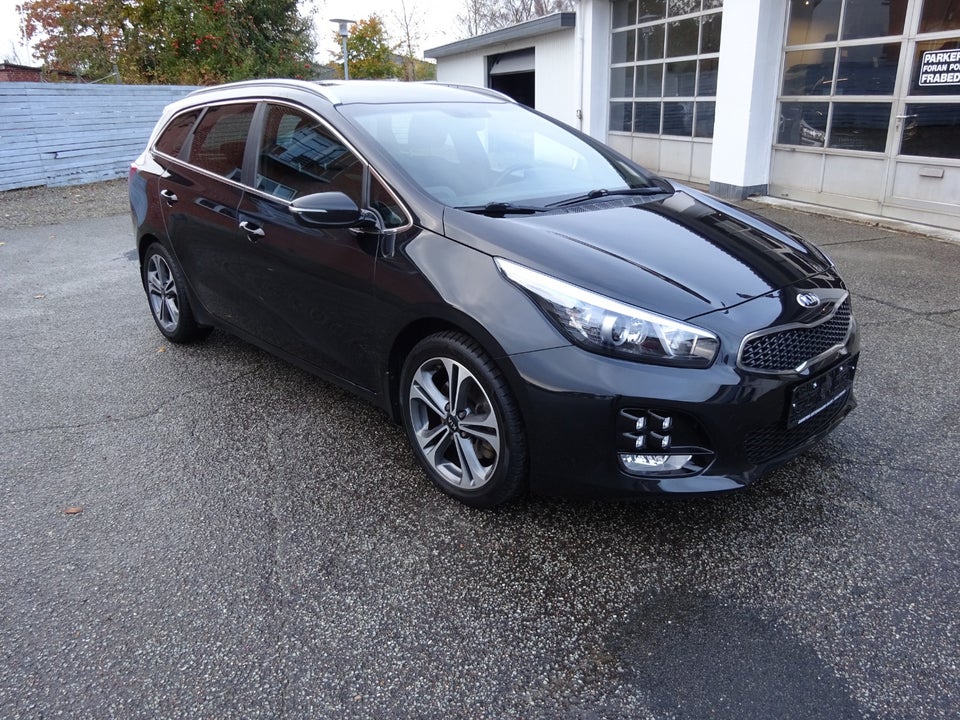 Kia Ceed 1,6 CRDi 136 GT-Line Limited SW 5d