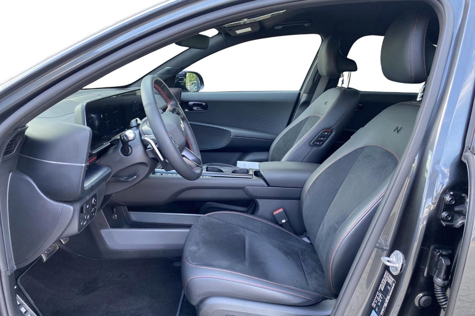 Hyundai Ioniq 6 84 N Line+ 4d