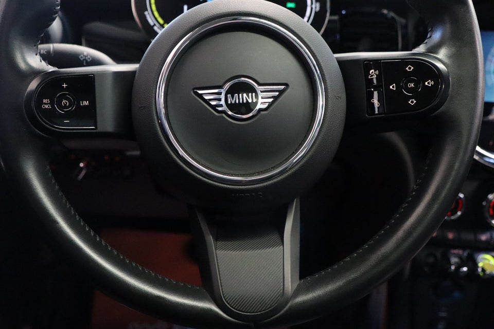 MINI Cooper SE Camden Edition 3d