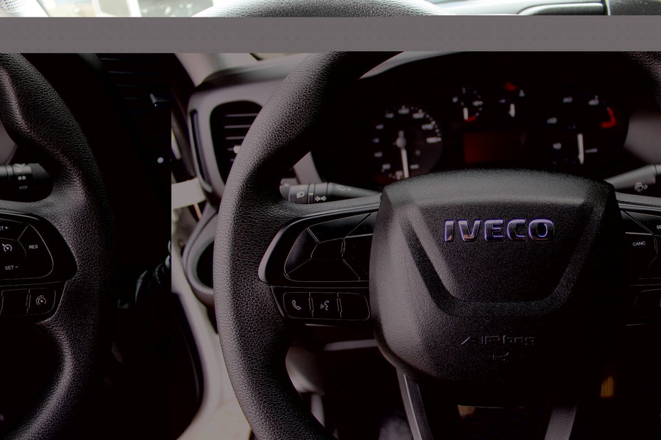 Iveco Daily 2,3 35S14 Alukasse m/lift