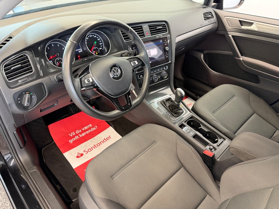 VW Golf VII 1,5 TSi 130 Comfortline DSG 5d