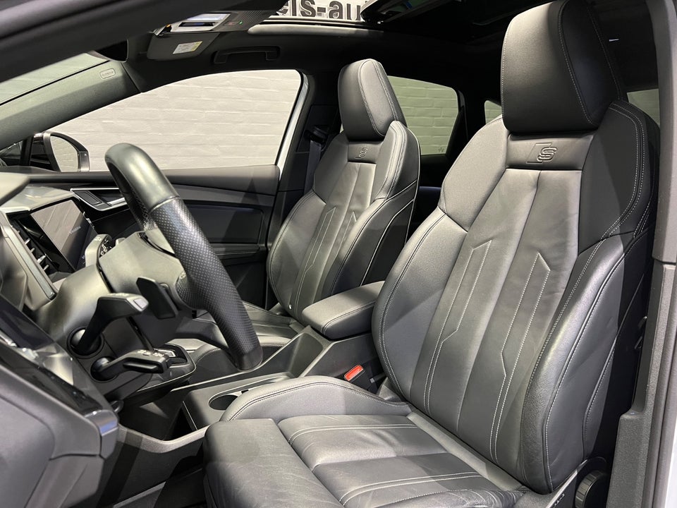 Audi Q4 e-tron 40 S-line Sportback 5d