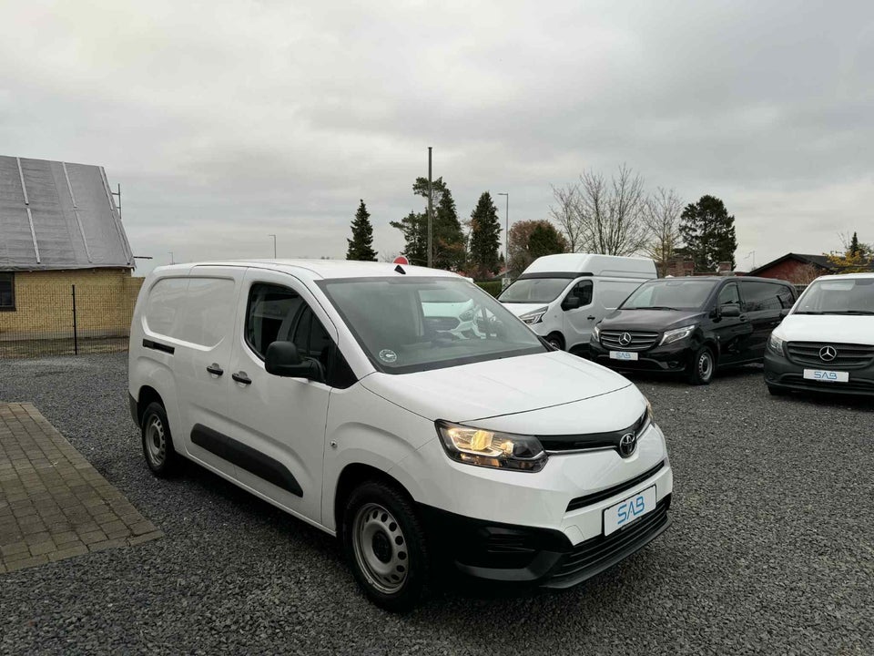 Toyota ProAce City 1,5 D 102 Long Comfort 6d