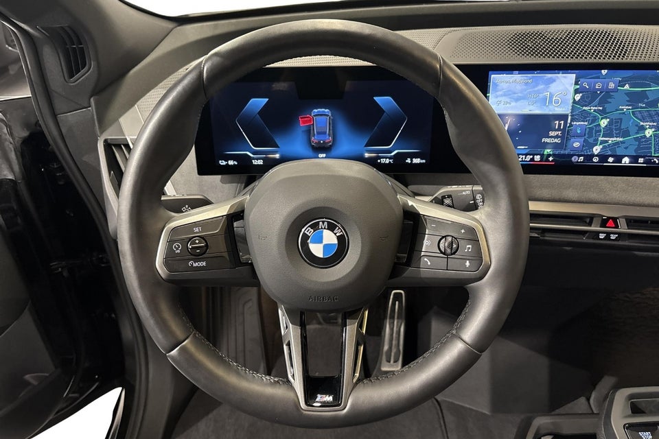 BMW iX xDrive60 Fully Charged 5d